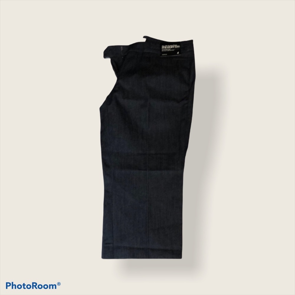 New York & Company denim like straight-leg pants size 4